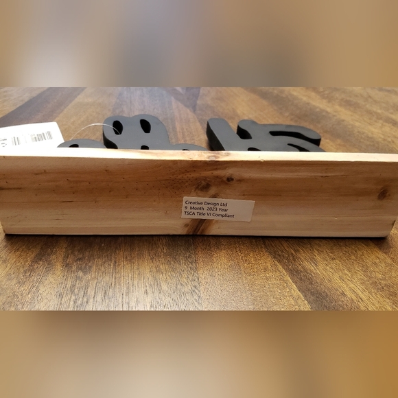 NWT Hello Sign Black & White Decorative Tabletop Accent – Rustic Wood Base - Picture 8 of 9